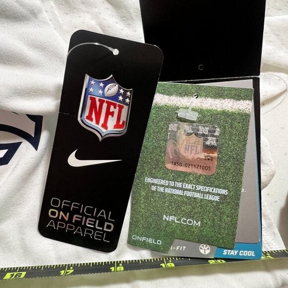 Nike NFL Dri-Fit Onfield Apparel White Long Sleeve Shirt S Broncos Logo NWT READ - Picture 7 of 12